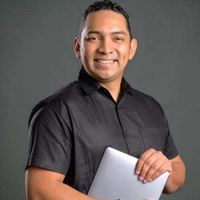 Gomez Peña, Cesar Augusto